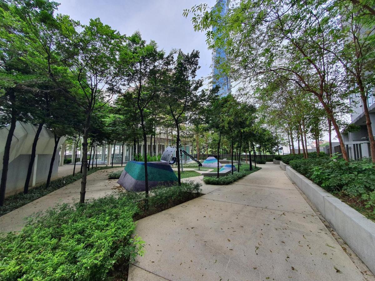 The Robertson Bukit Bintang By Weego Homes Kuala Lumpur Bagian luar foto